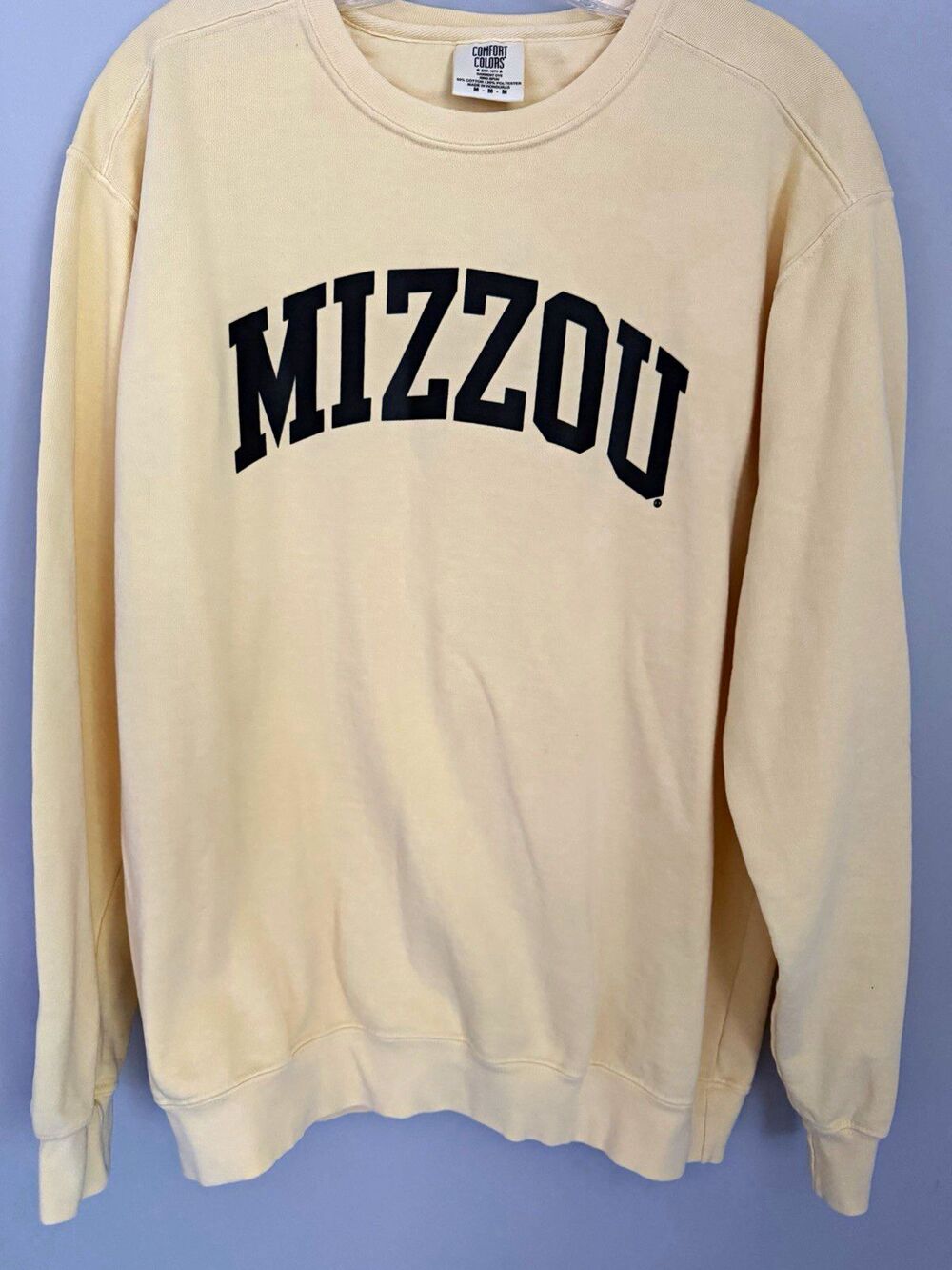 Comfort Colors Mizzou Missouri Tigers Sweatshirt NWOT Medium Butter Yellow